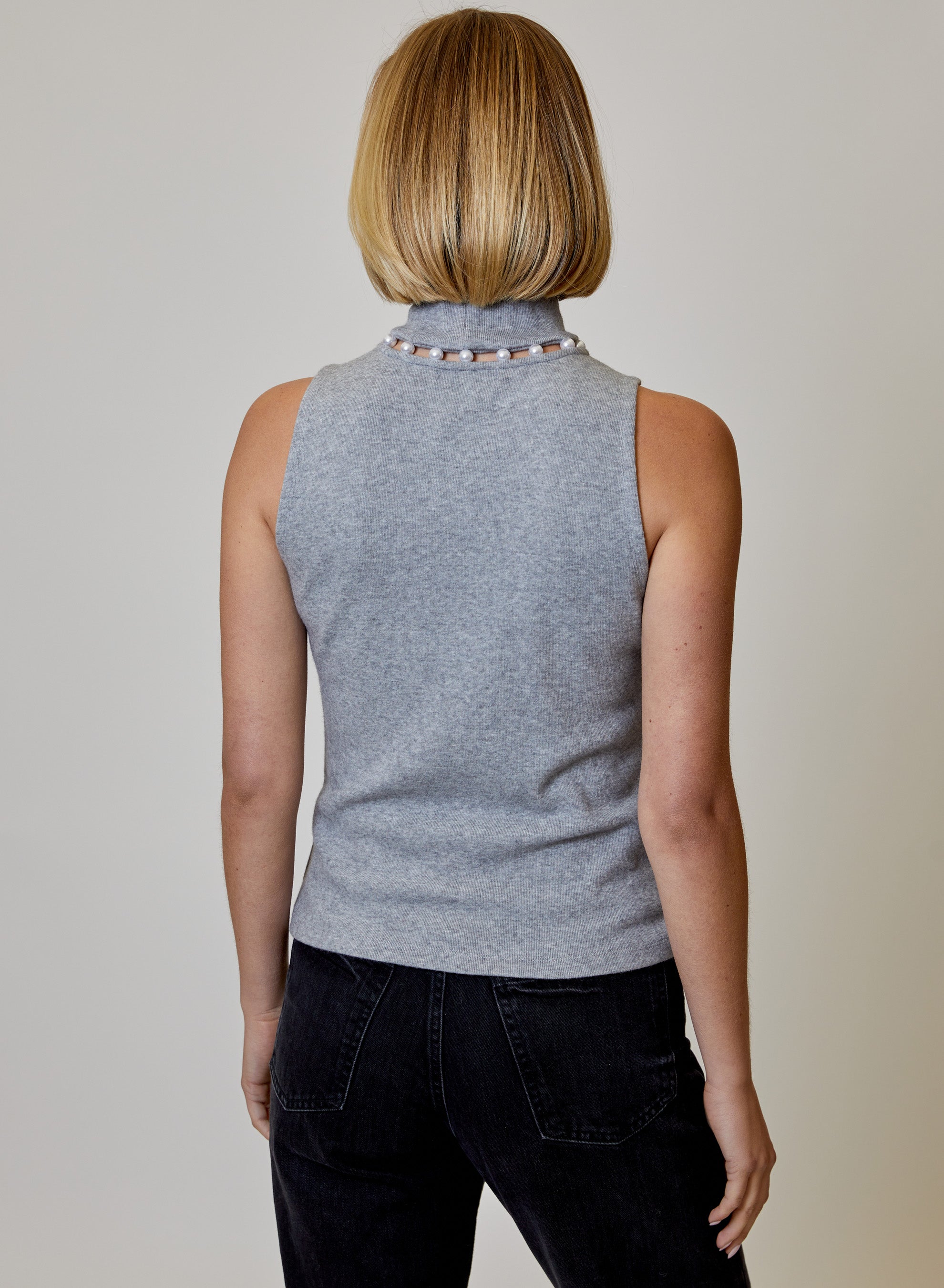 Pearl Detail Turtleneck