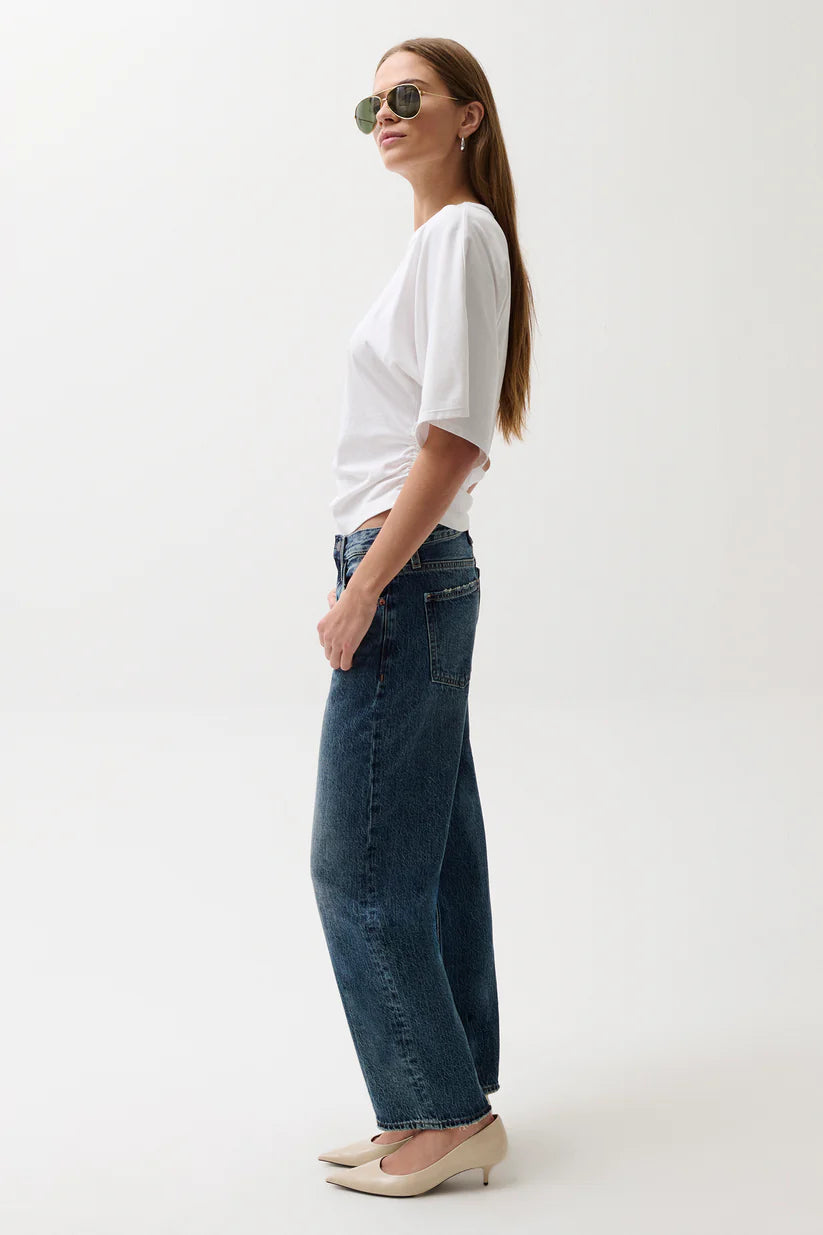 Lexi in Artisan