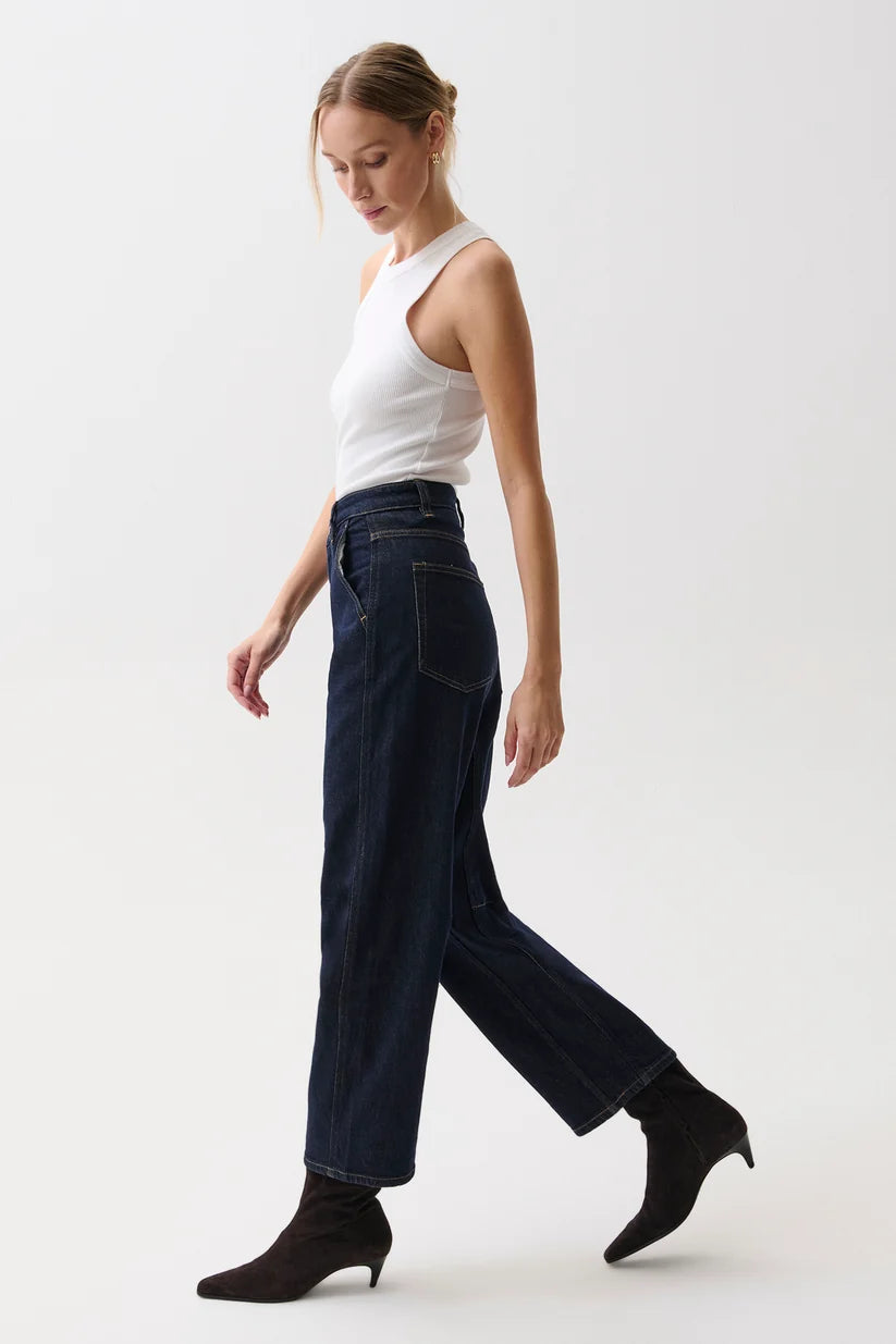 Beau Seamed Crescent Jean