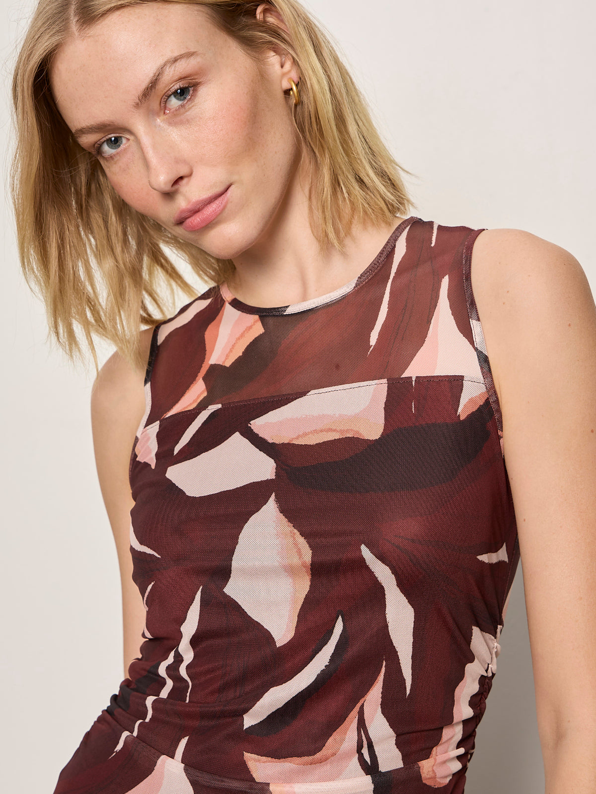 DESIRE MORE MESH CINCH DRESS