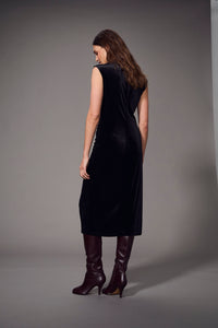 MODERN VELVET MIDI DRESS