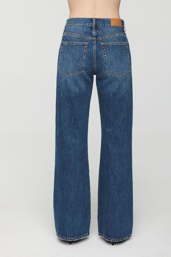 Larsen Relaxed Flare