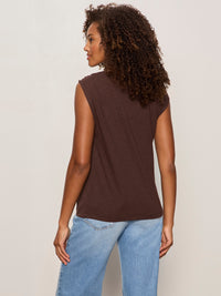 SO TWISTED MUSCLE TEE