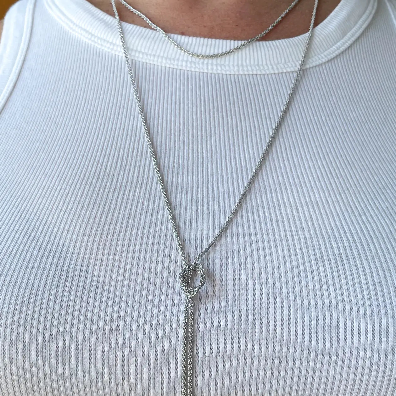 Mesh Chain Knot Necklace