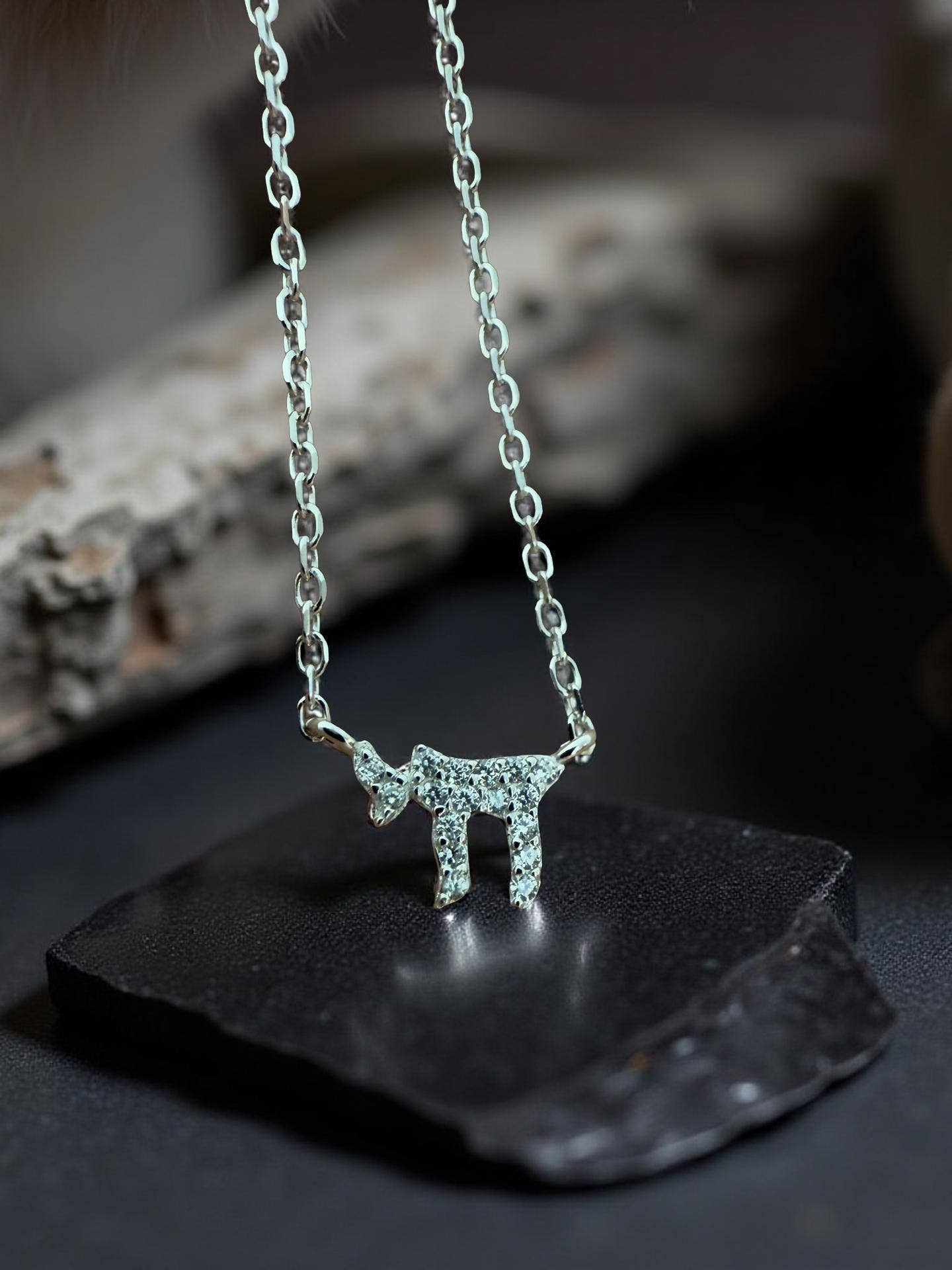 Tiny Chai Necklace