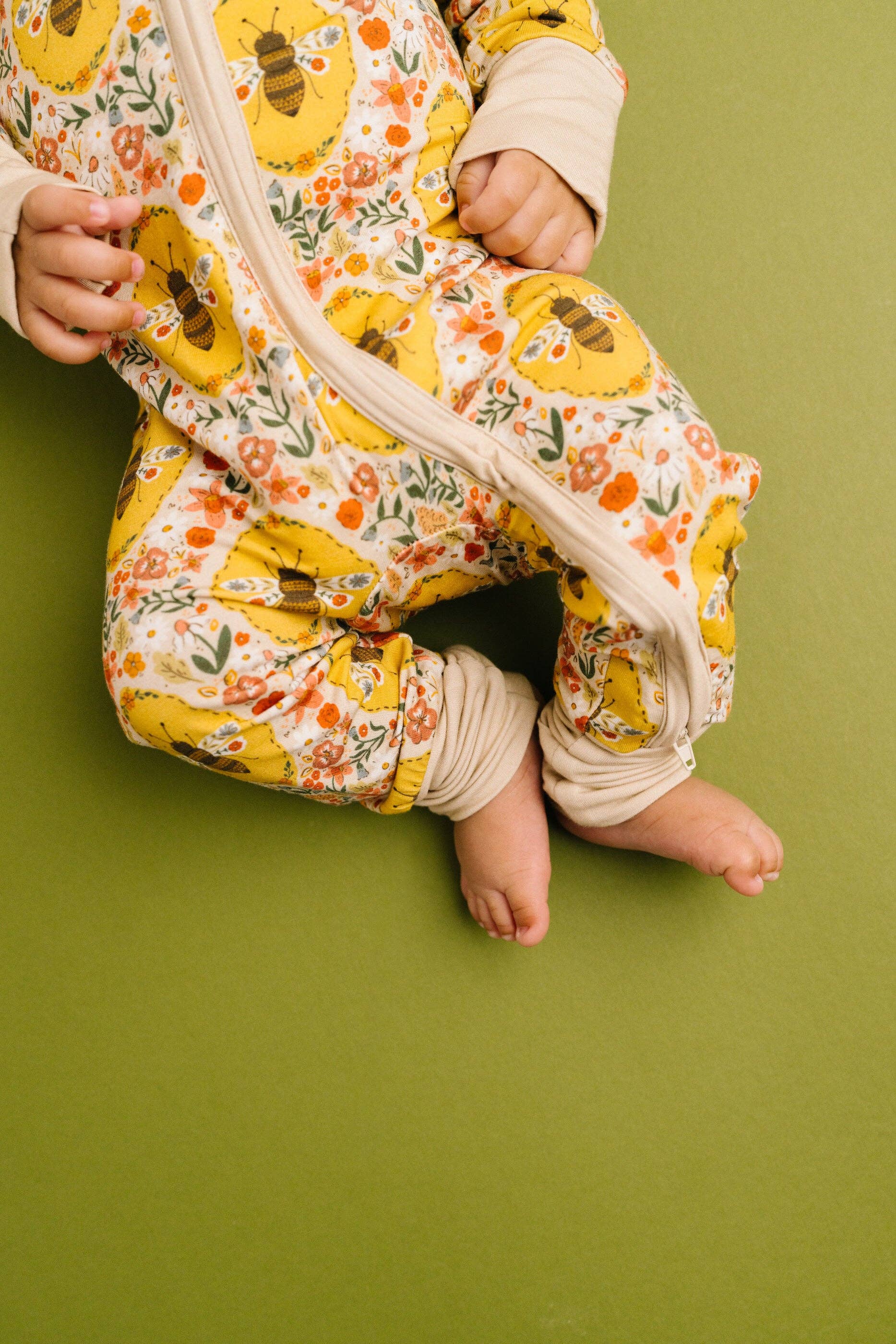 Baby Bamboo Sleeper - Sweet Bee