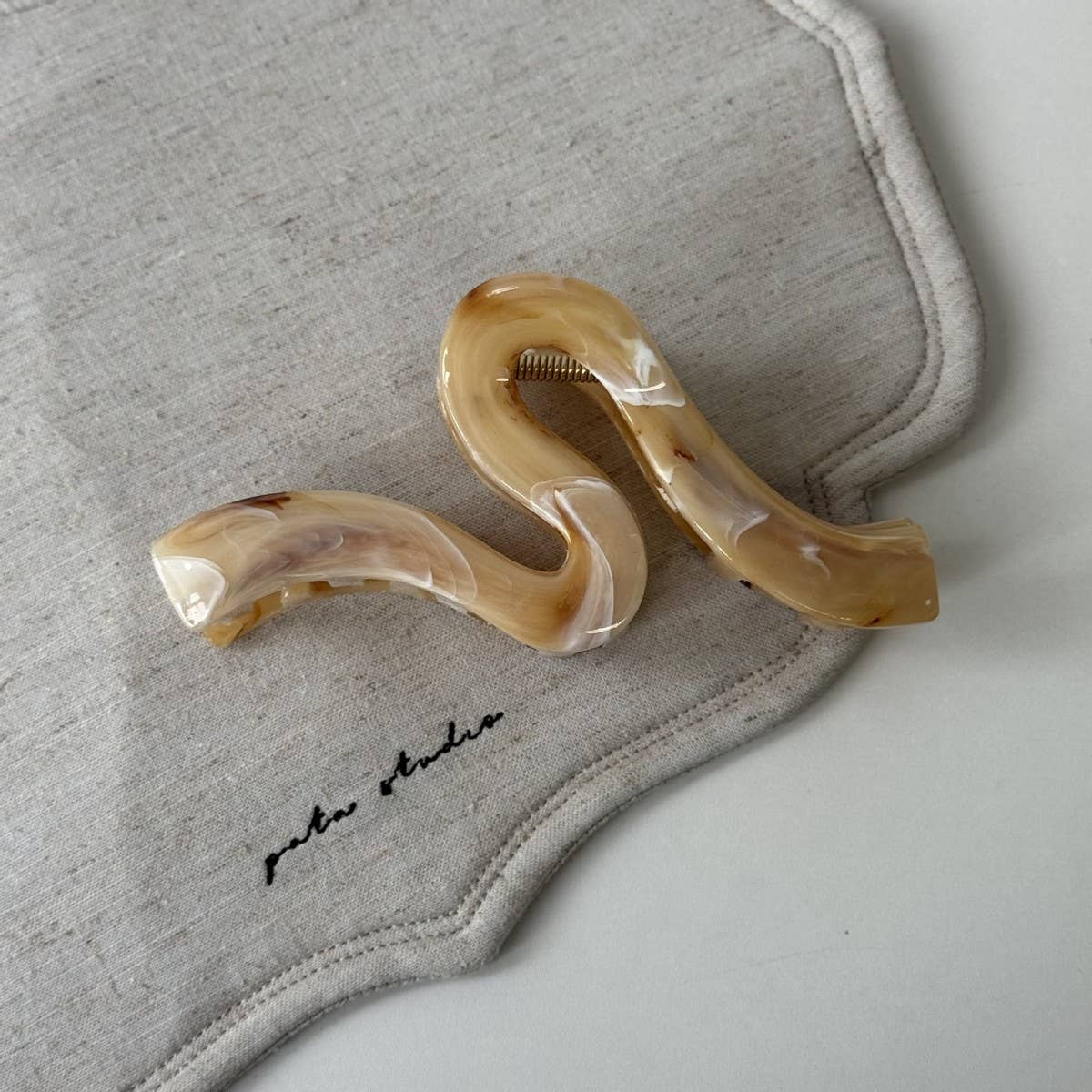 Brown Marble Flower Claw Clip