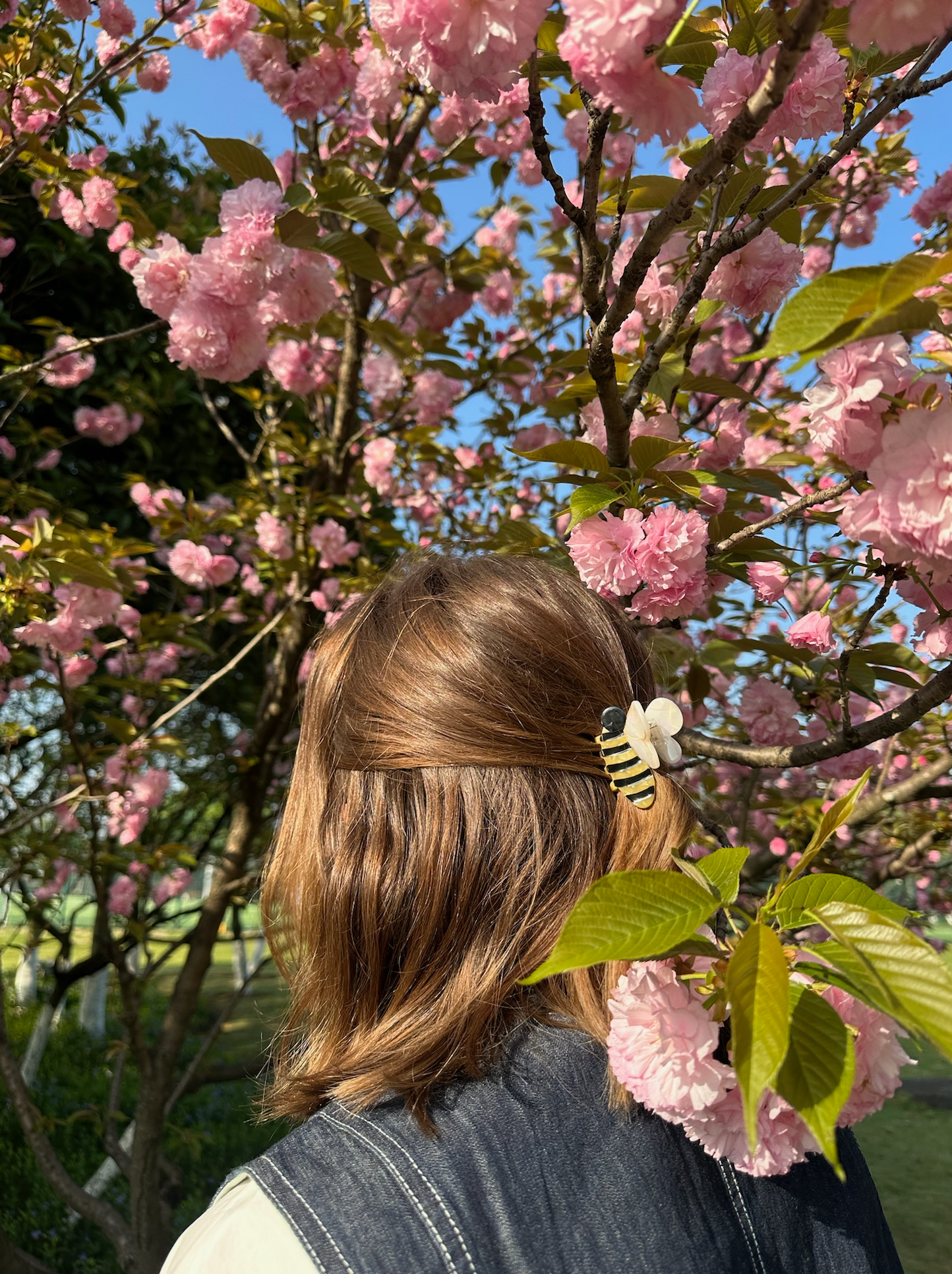 Mini Bee Hair Clip