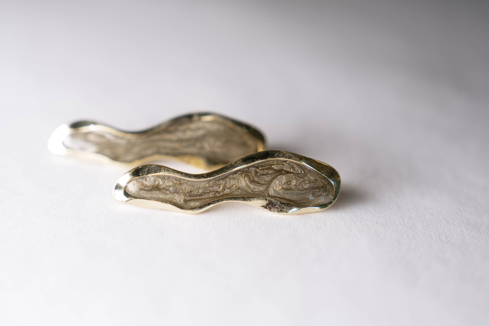 Abstract Resin Hair Pin