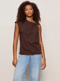 SO TWISTED MUSCLE TEE