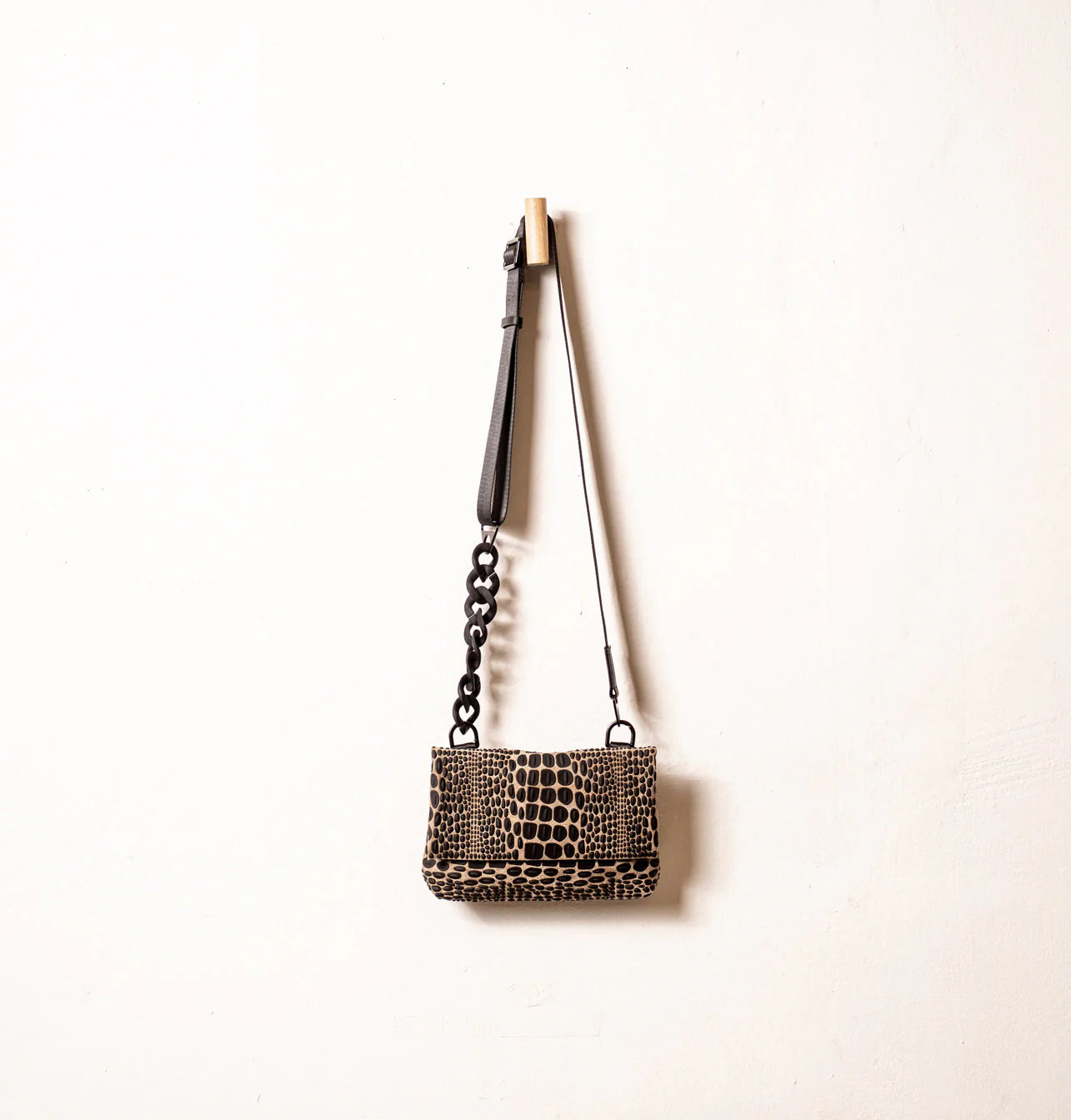 Tokyo Crossbody Clutch - Cream