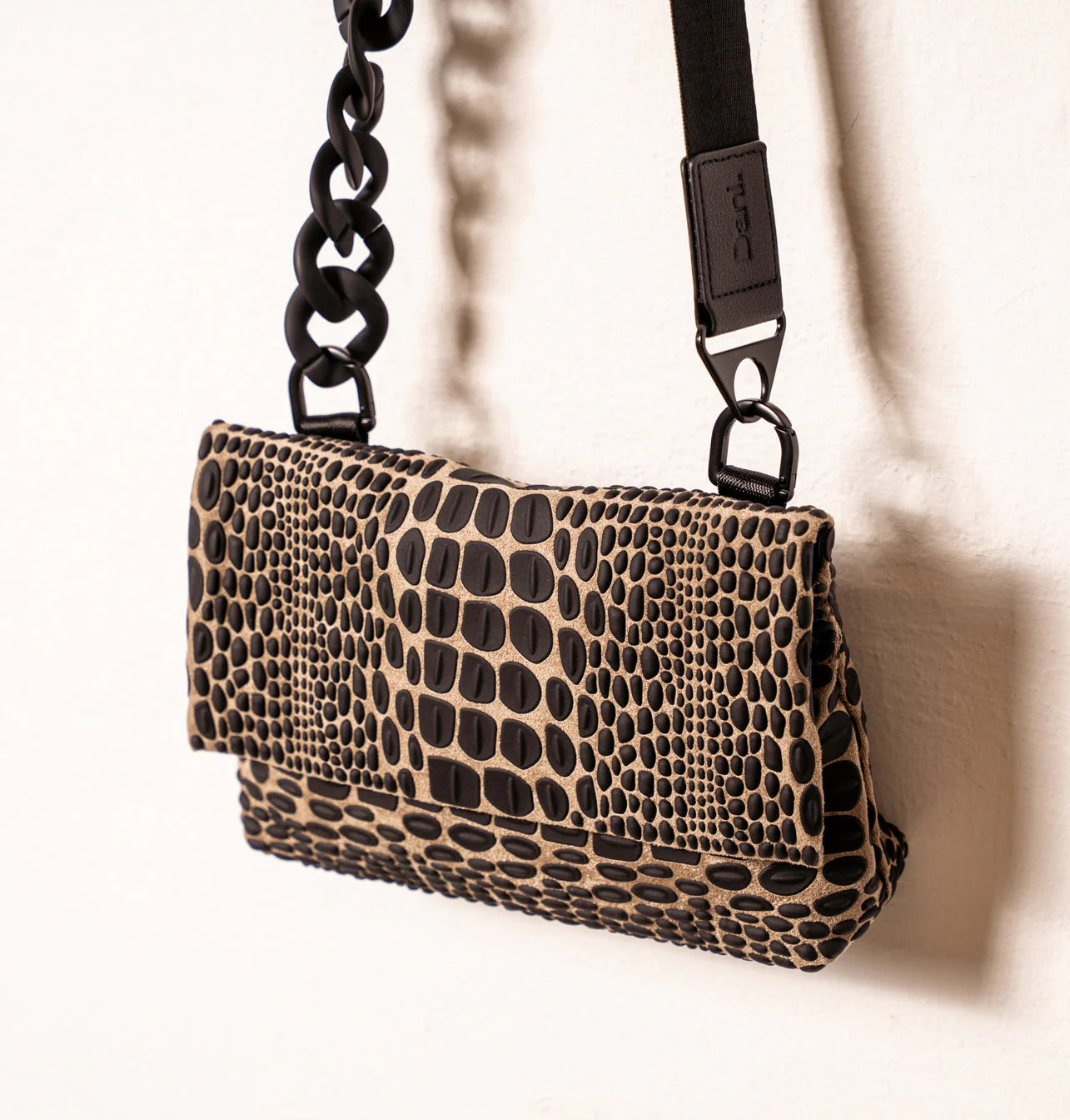 Tokyo Crossbody Clutch - Cream