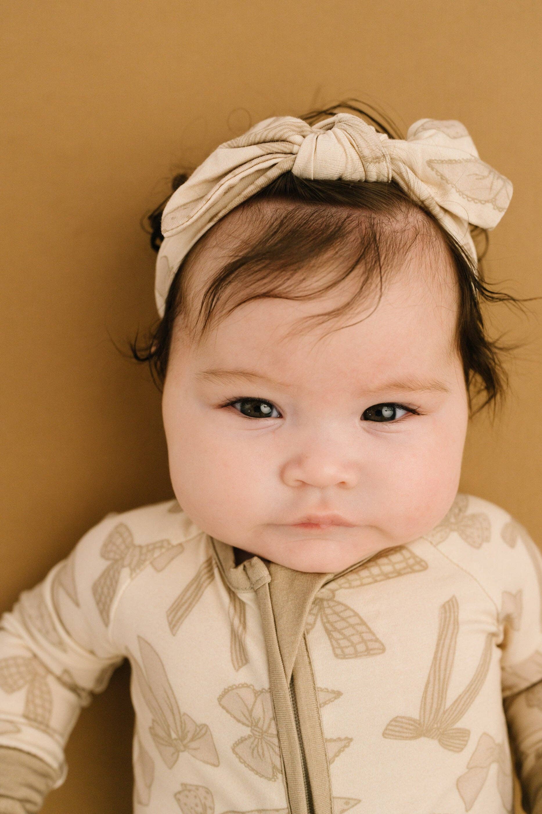 Baby Bamboo sleeper - Neutral Bows