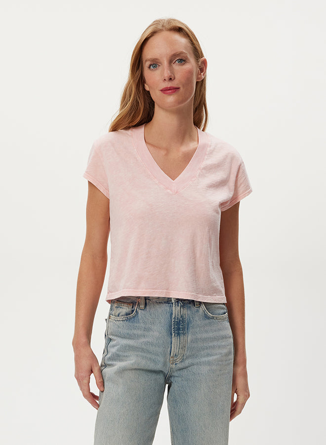 HARLAN CROPPED V-NECK TEE