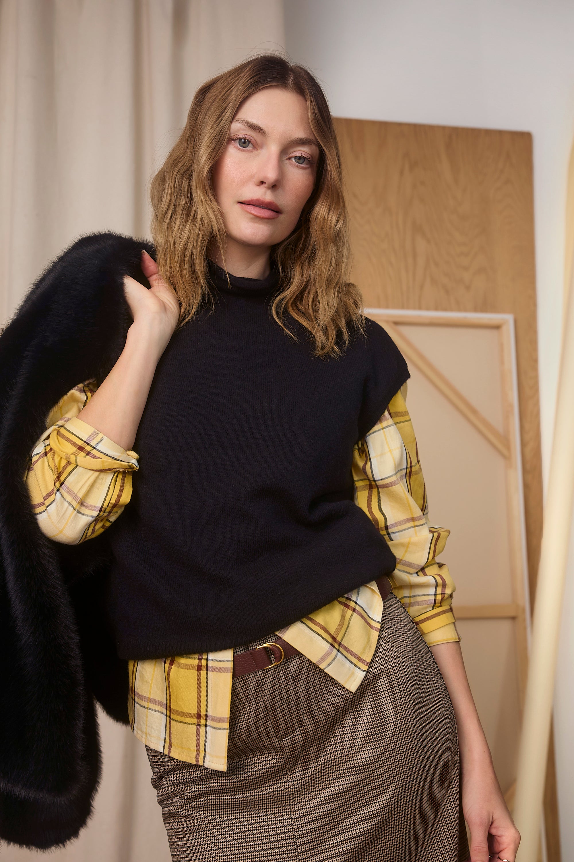 MOCK NECK SWEATER SHELL