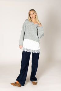 LUXE V SWEATER