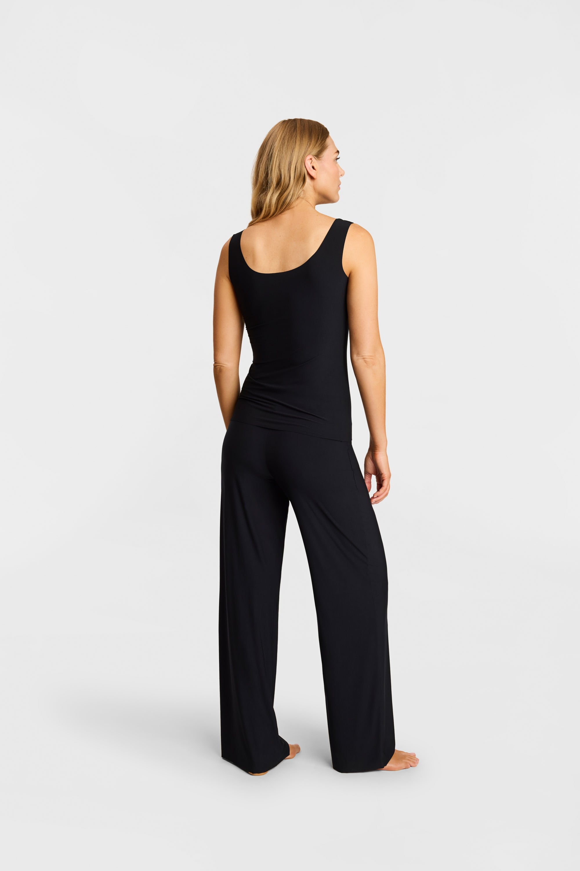 Butter Tank - Black
