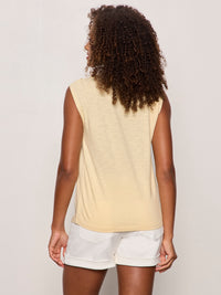 SO TWISTED MUSCLE TEE