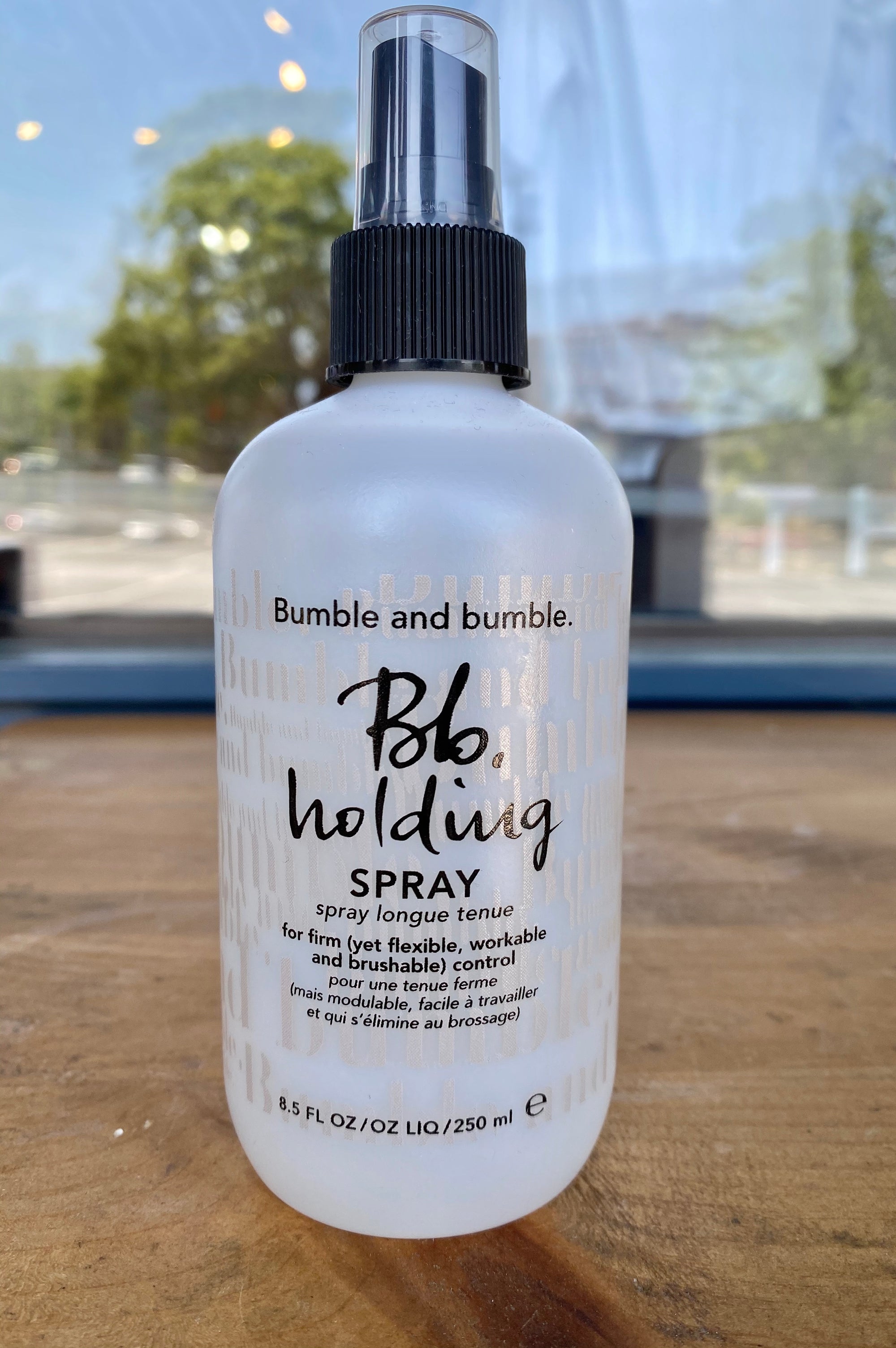 Bb. Holding Spray