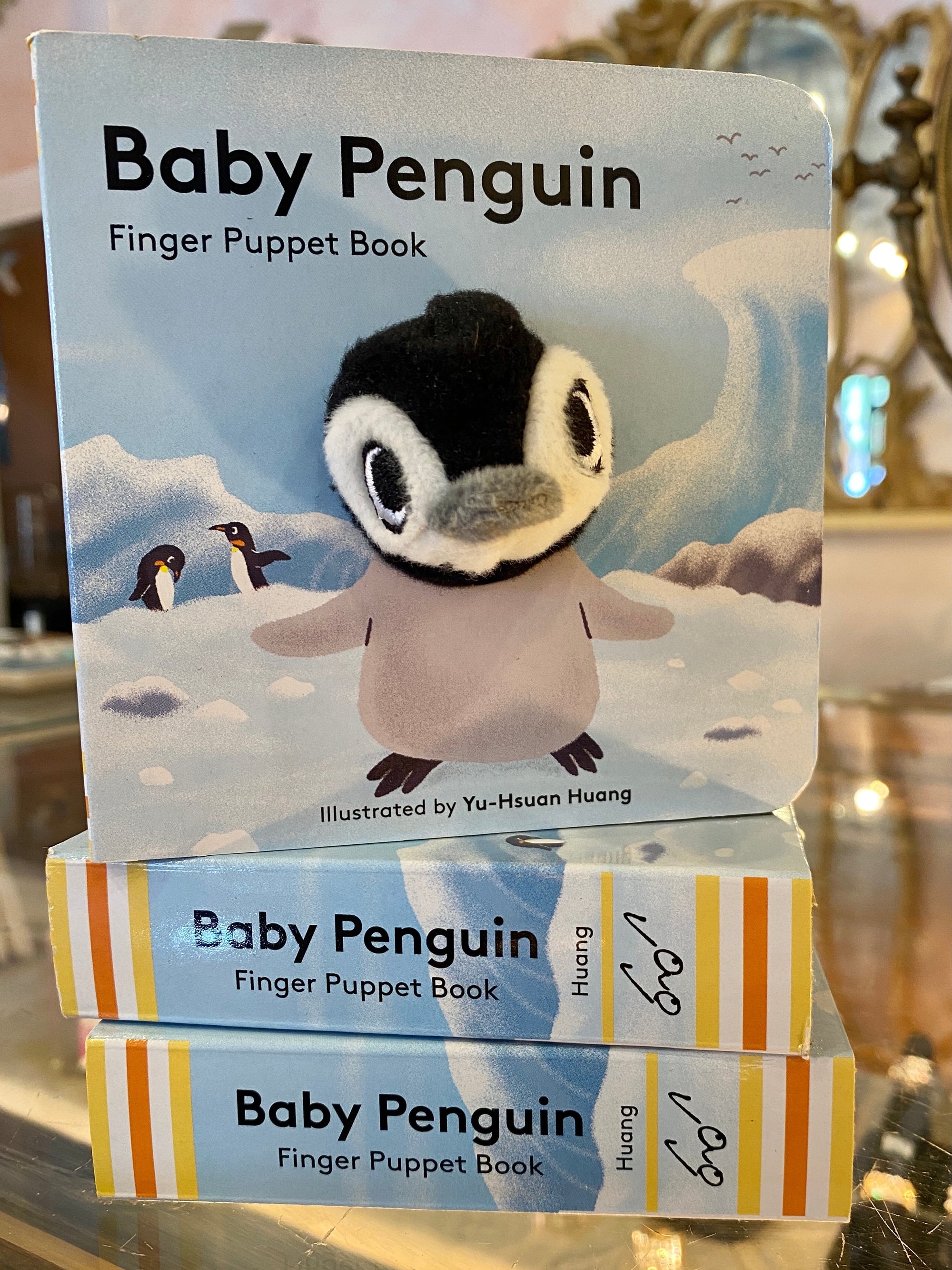 Baby Penguin Finger Puppet Book